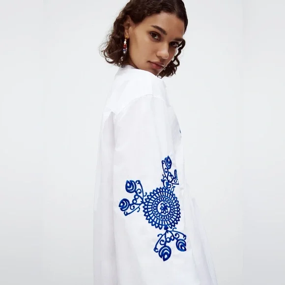 Zara White Mini Dress with Blue Floral Embroidery - Picture 4 of 10